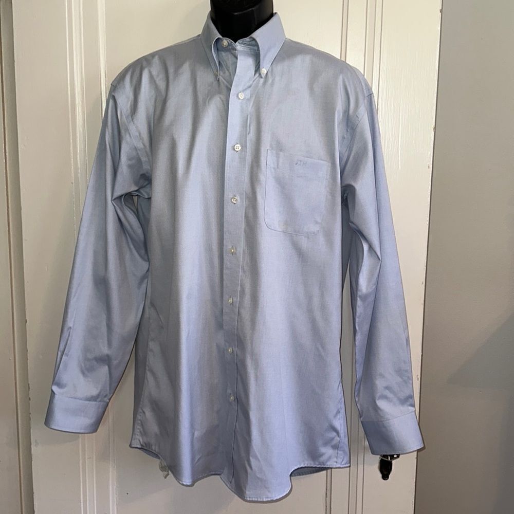 Mansour’s light blue cotton wrinkle free single needle tailoring‎ dress shirt